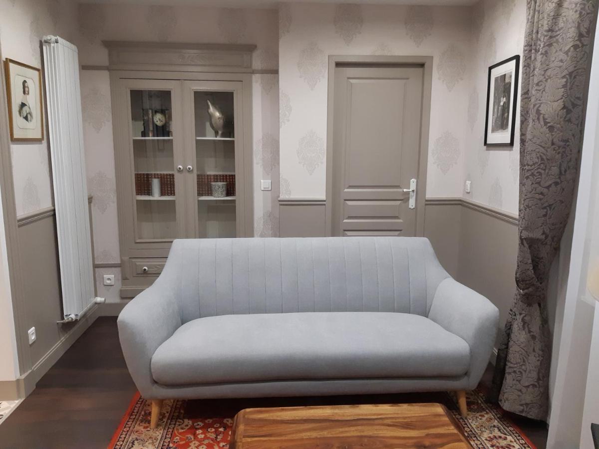 La Glycine Blanche Hotel Pomas Luaran gambar